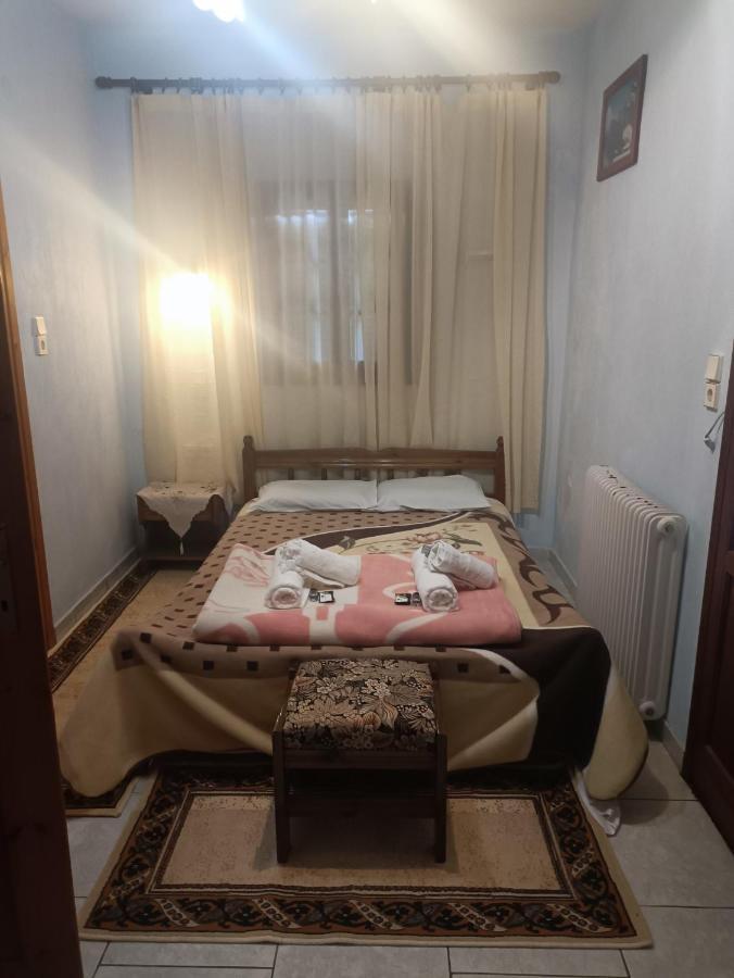 Karpouzis Guesthouse Vikos Exteriör bild